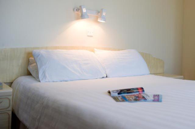 Talana Hotel Saint Helier Jersey Kamer foto